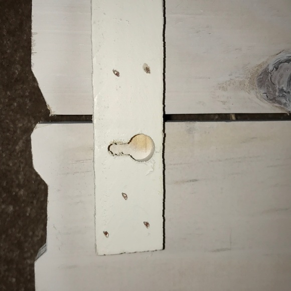 Home decorated picture hanger - Picture 3 of 4